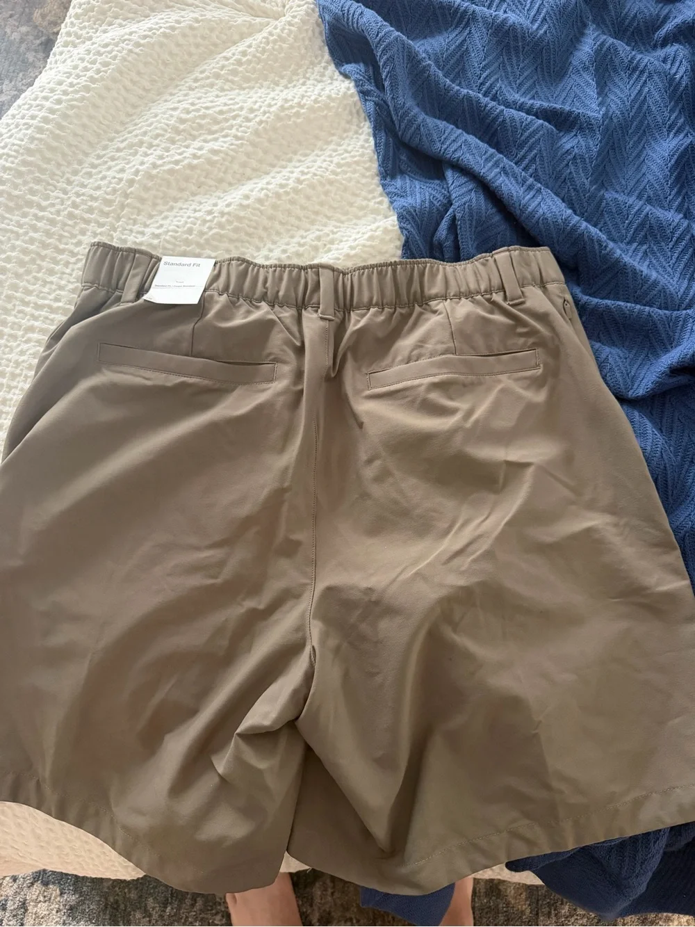 Jordan Men’s Relaxed Fit Athletic Golf Shorts - Olive
